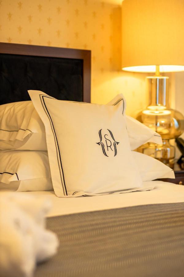 Solar Do Requeijo By Luna Hotels & Resorts Аркуш-де-Валдевеш Екстер'єр фото A monogram on a pillow