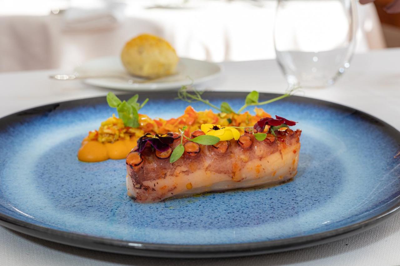Solar Do Requeijo By Luna Hotels & Resorts Аркуш-де-Валдевеш Екстер'єр фото A modern Spanish tapa